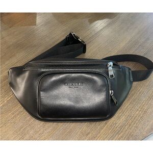 Coach Black Leather Men's Bag